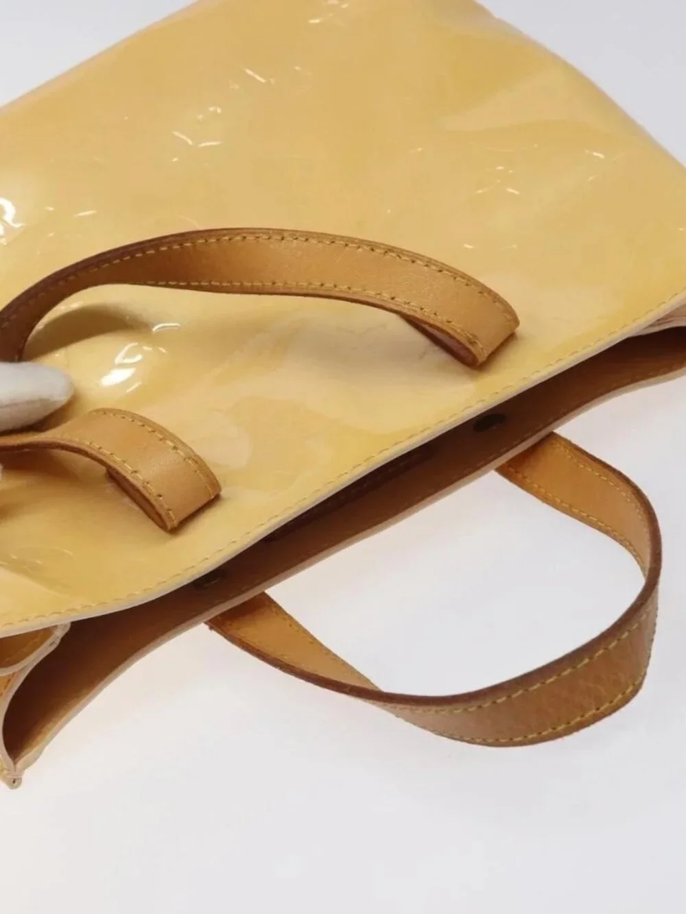 LOUIS VUITTON Monogram Vernis Reade PM Bag Marshmallow Pink M91306 Auth 116202 - Picture 7 of 16